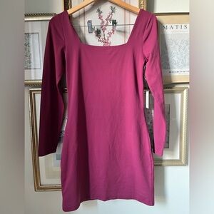 NWT Babaton Square Neck Body Contour Mini Dress Grapevine Large